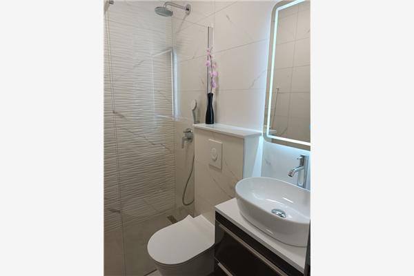 Apartment A1, for 5 persons