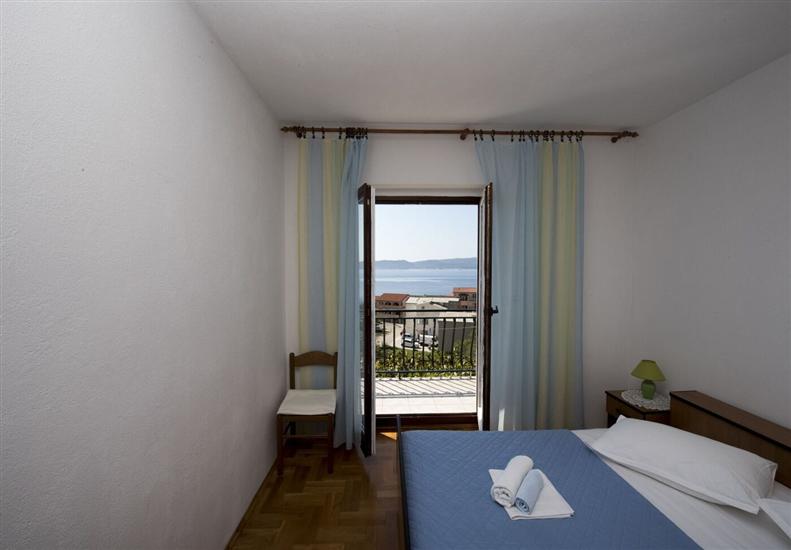 Apartment A2, for 6 persons