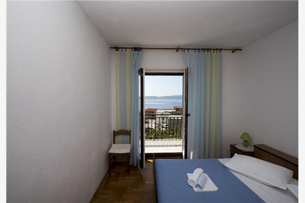 Apartment A2, for 6 persons