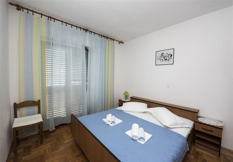 Apartment A2, for 6 persons