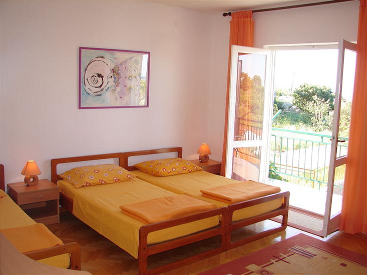 Apartment A1, for 6 persons