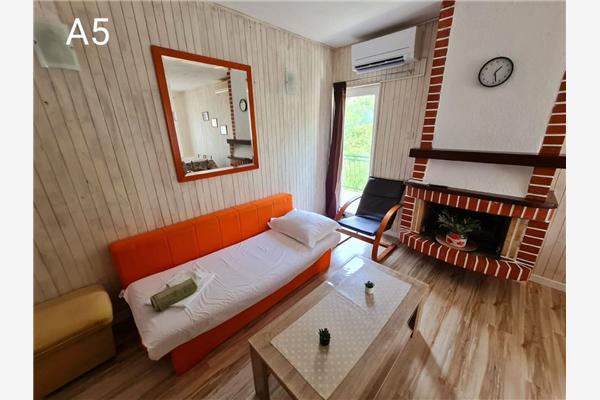 Apartment A5, for 7 persons