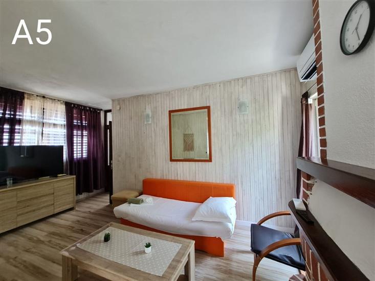 Apartment A5, for 7 persons