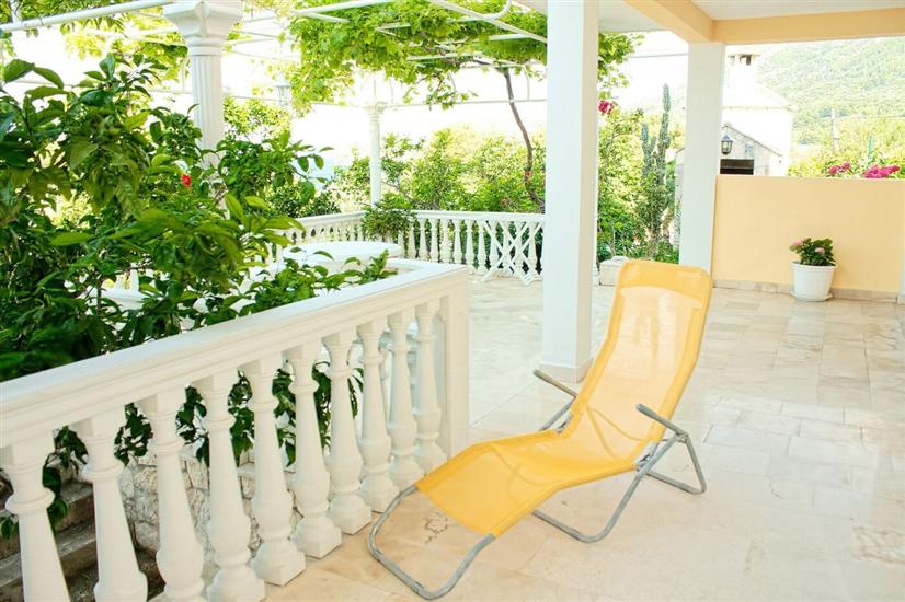 Apartment A1, for 9 persons