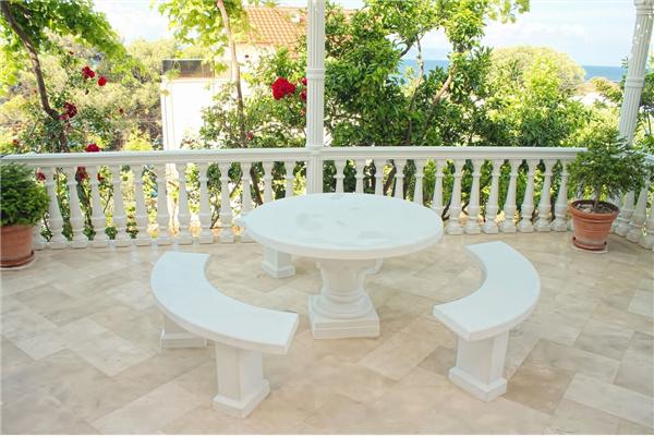 Apartment A1, for 9 persons