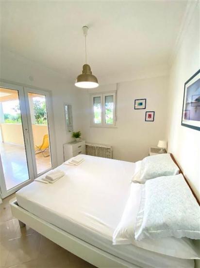 Apartment A1, for 9 persons