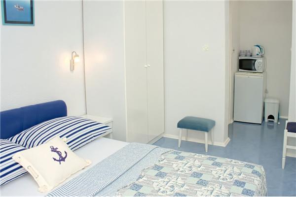 Room S4, for 2 persons