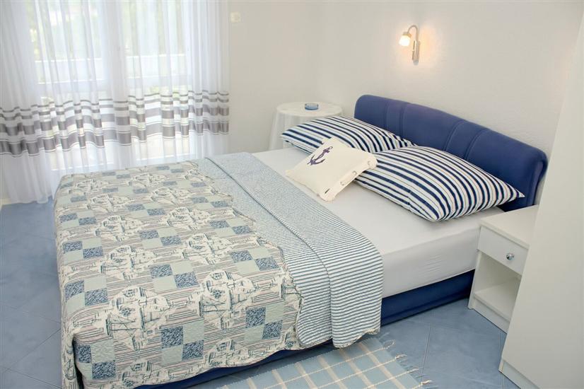 Room S4, for 2 persons