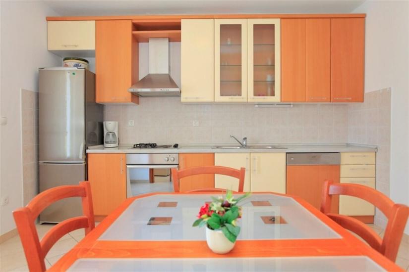 Apartment A1, for 8 persons
