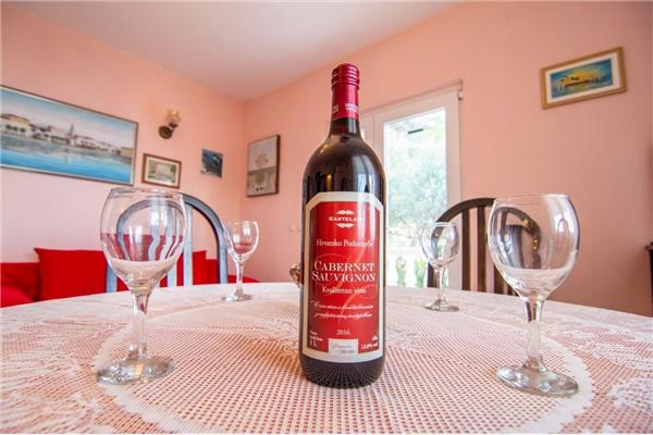 Apartment A1, for 6 persons