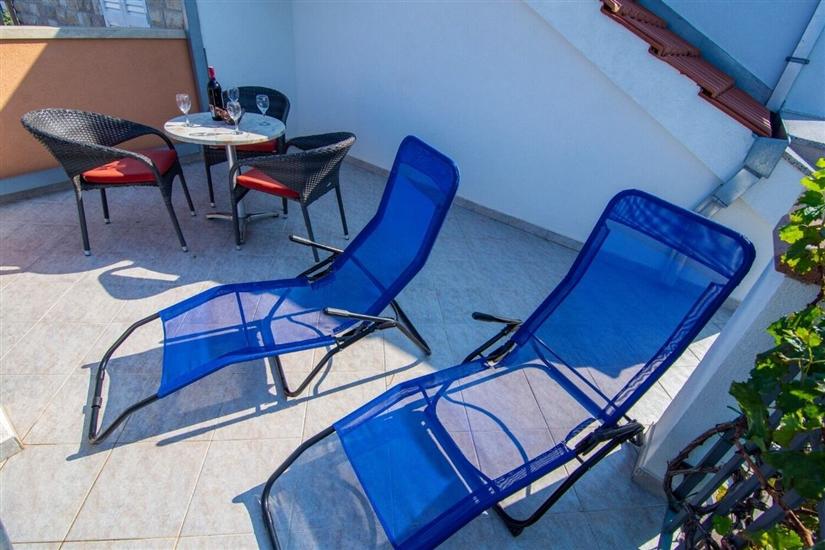 Apartment A2, for 3 persons