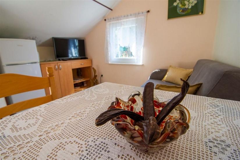 Apartment A2, for 3 persons