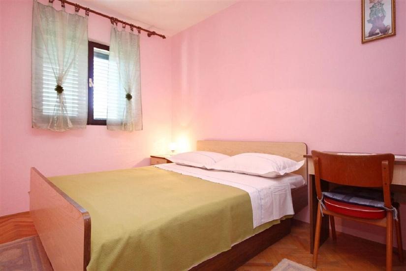 Ferienwohnung A2, für 5 Personen