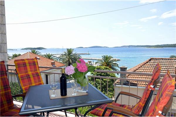 Apartment A3, for 4 persons