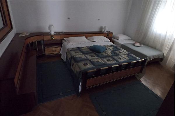 Apartment A1, for 6 persons