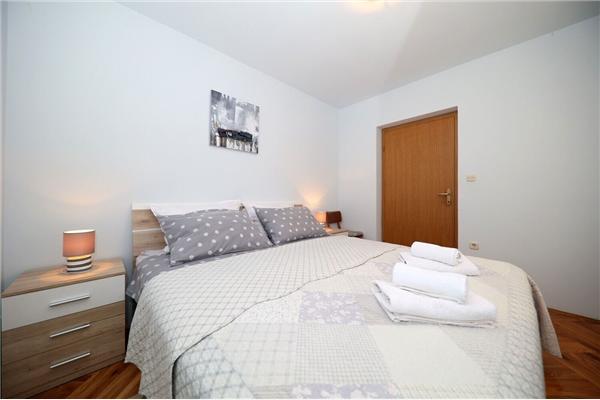 Apartment A1, for 4 persons