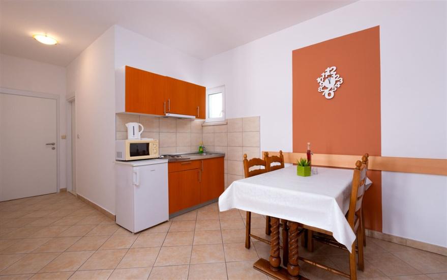 Apartment A1, for 3 persons