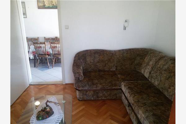 Apartment A1, for 6 persons