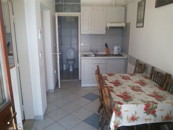 Apartment A1, for 6 persons