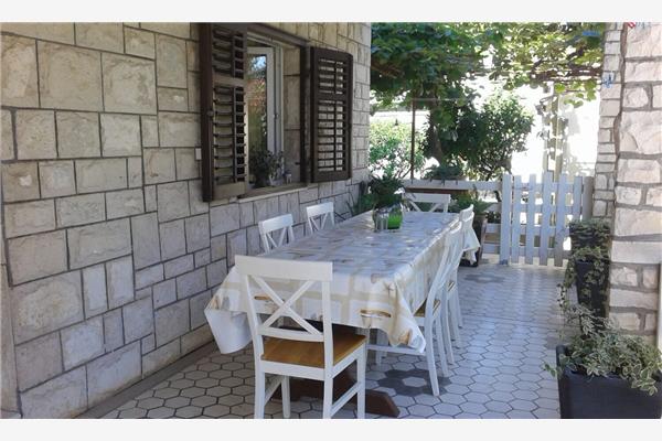 Lägenhet A1, för 5 personer