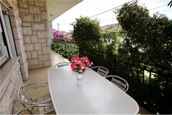 Apartment A1, for 6 persons