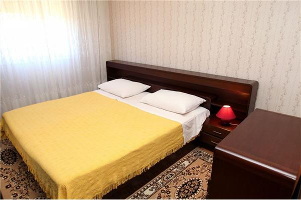 Apartment A2, for 6 persons