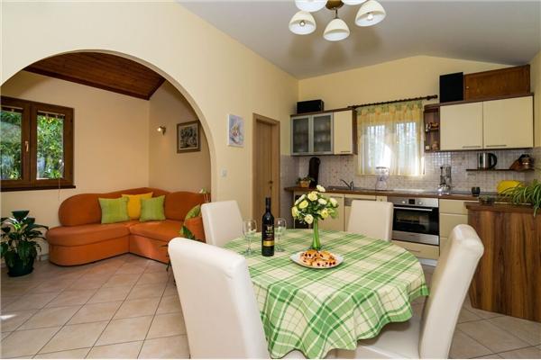 Apartment A1, for 4 persons