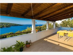 Apartmaj Mirja Necujam - otok Solta, Kvadratura 43,00 m2, Oddaljenost od morja 70 m, Oddaljenost od centra 250 m