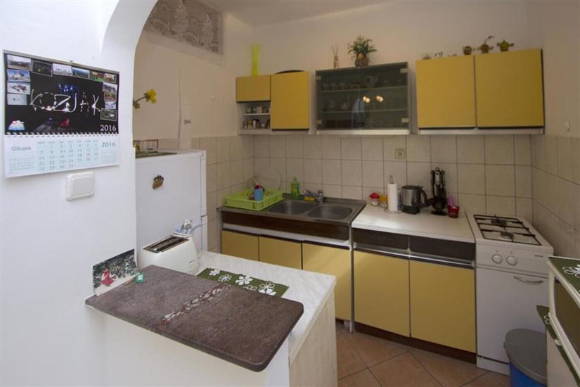 Apartment A1, for 7 persons