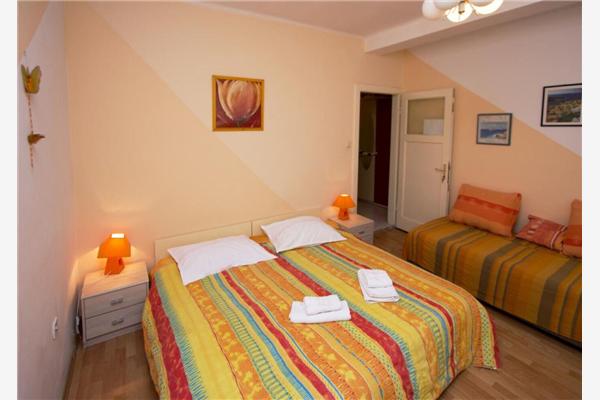 Apartment A1, for 7 persons