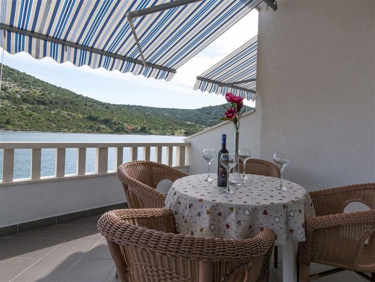 Apartment A1, for 4 persons