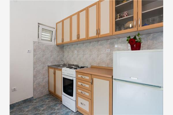Apartment A4, for 3 persons