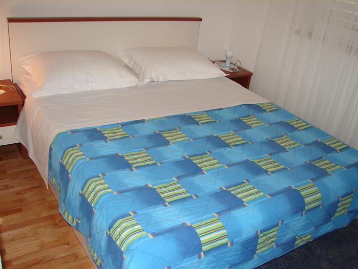 Apartment A4, for 3 persons