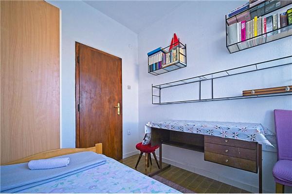 Apartment A1, for 5 persons