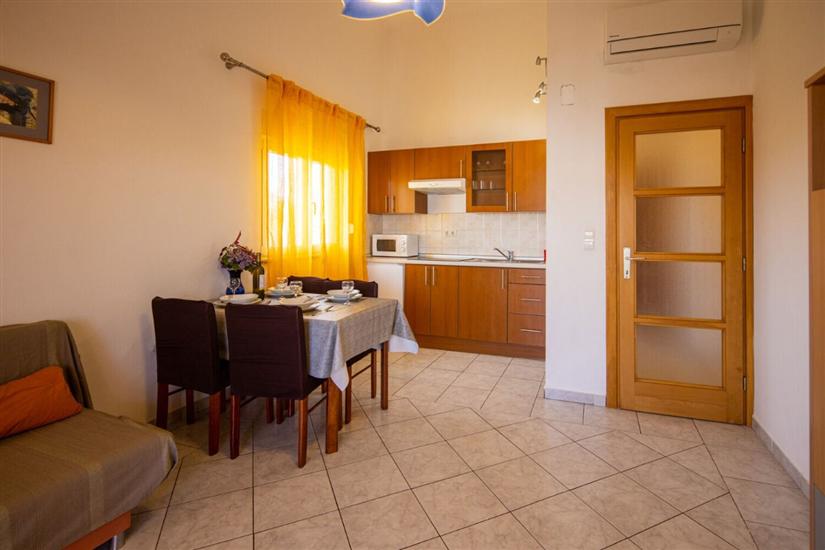 Apartman A2, na 4 osebe