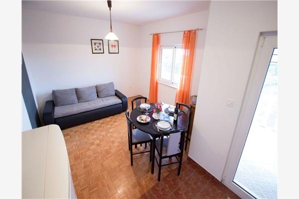 Apartment A1, for 4 persons