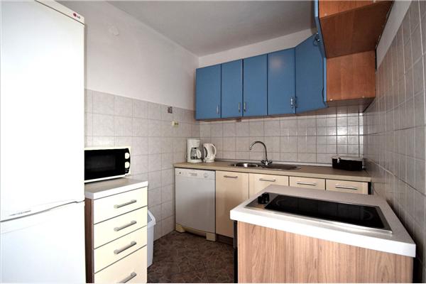 Apartment A1, for 5 persons