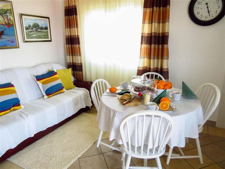 Apartment A1, for 4 persons