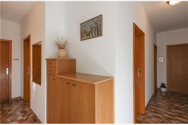 Apartment A1, for 5 persons