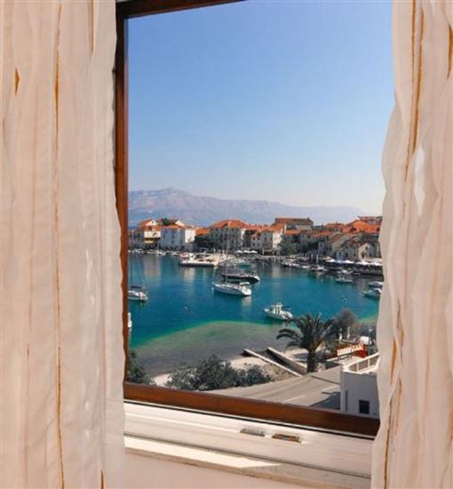 Apartment A1, for 5 persons