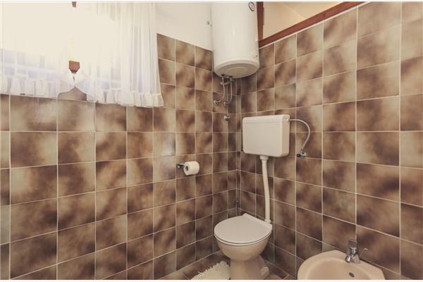 Apartment A1, for 5 persons