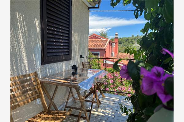 Apartment A1, for 5 persons