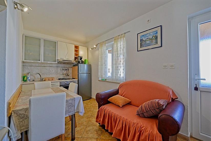 Apartment A2, for 4 persons