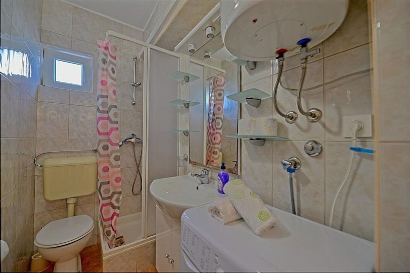 Apartment A2, for 4 persons