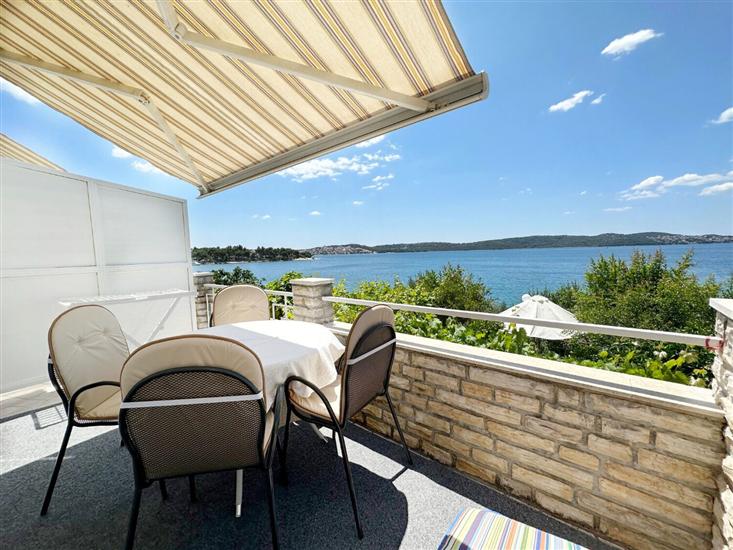 Apartment A2, for 4 persons