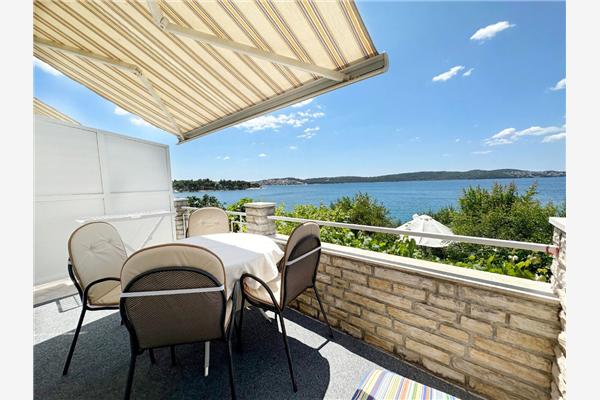 Apartment A2, for 4 persons