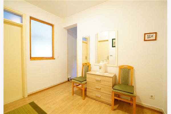 Apartment A1, for 5 persons