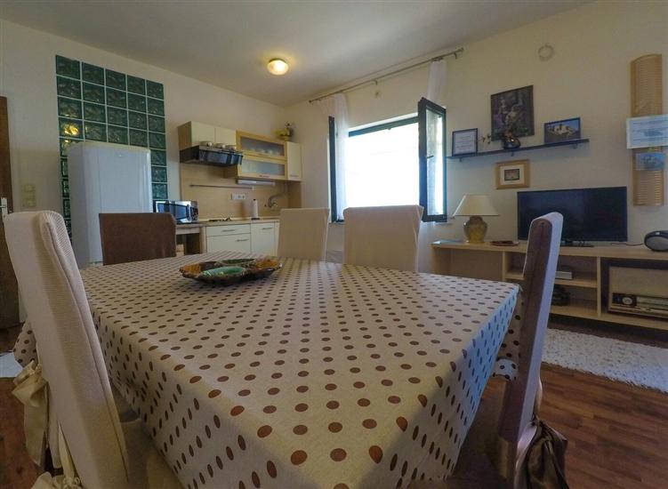 Apartment A1, for 4 persons