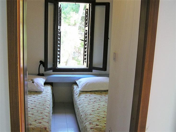 Apartment A1, for 7 persons