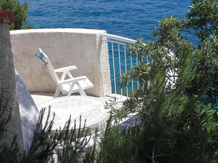 Apartment A2, for 5 persons